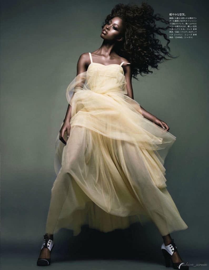 Nyasha Matonhodze featured in Movement and Shape, November 2011